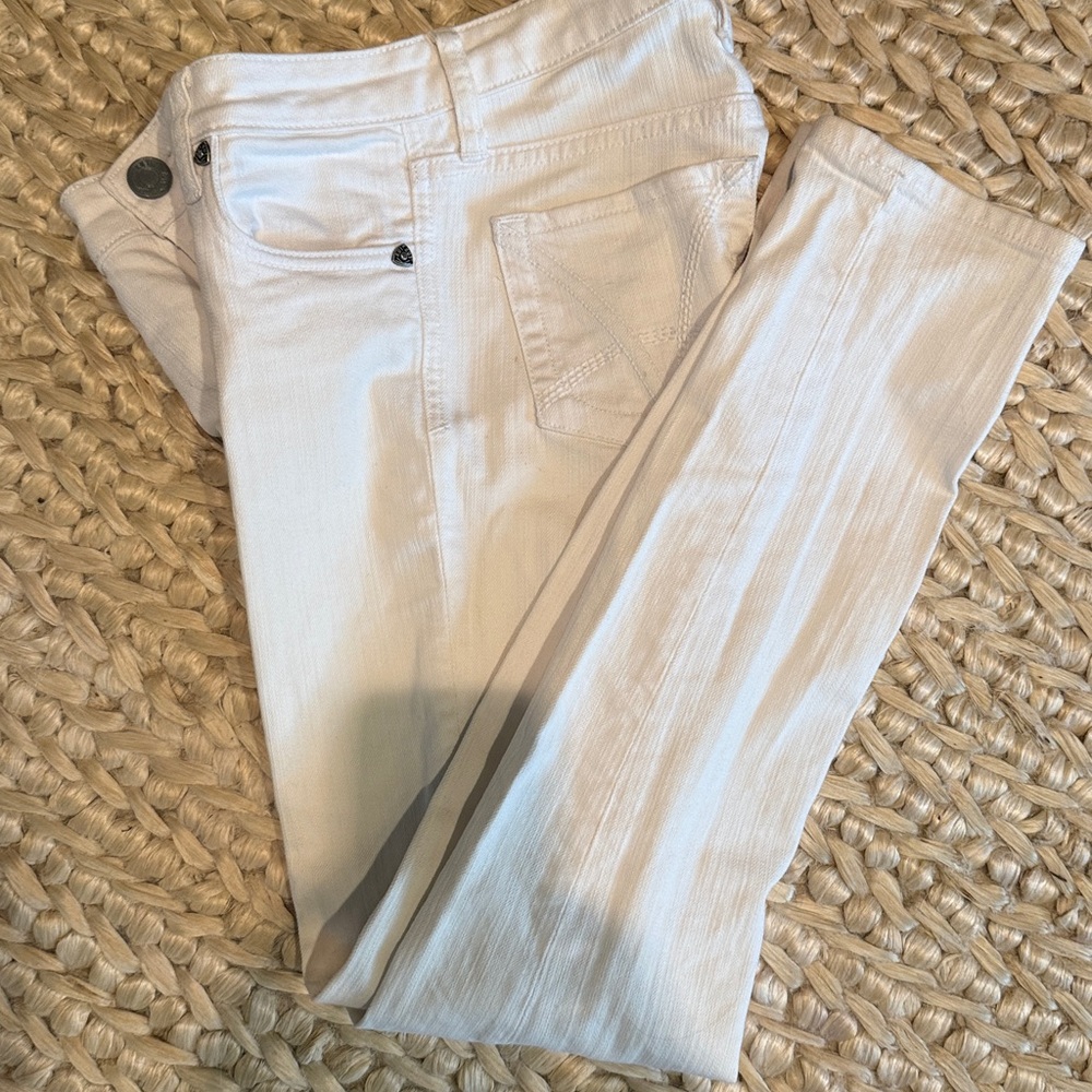 KUT Diana Skinny White Jeans; front and back pockets; Size 0